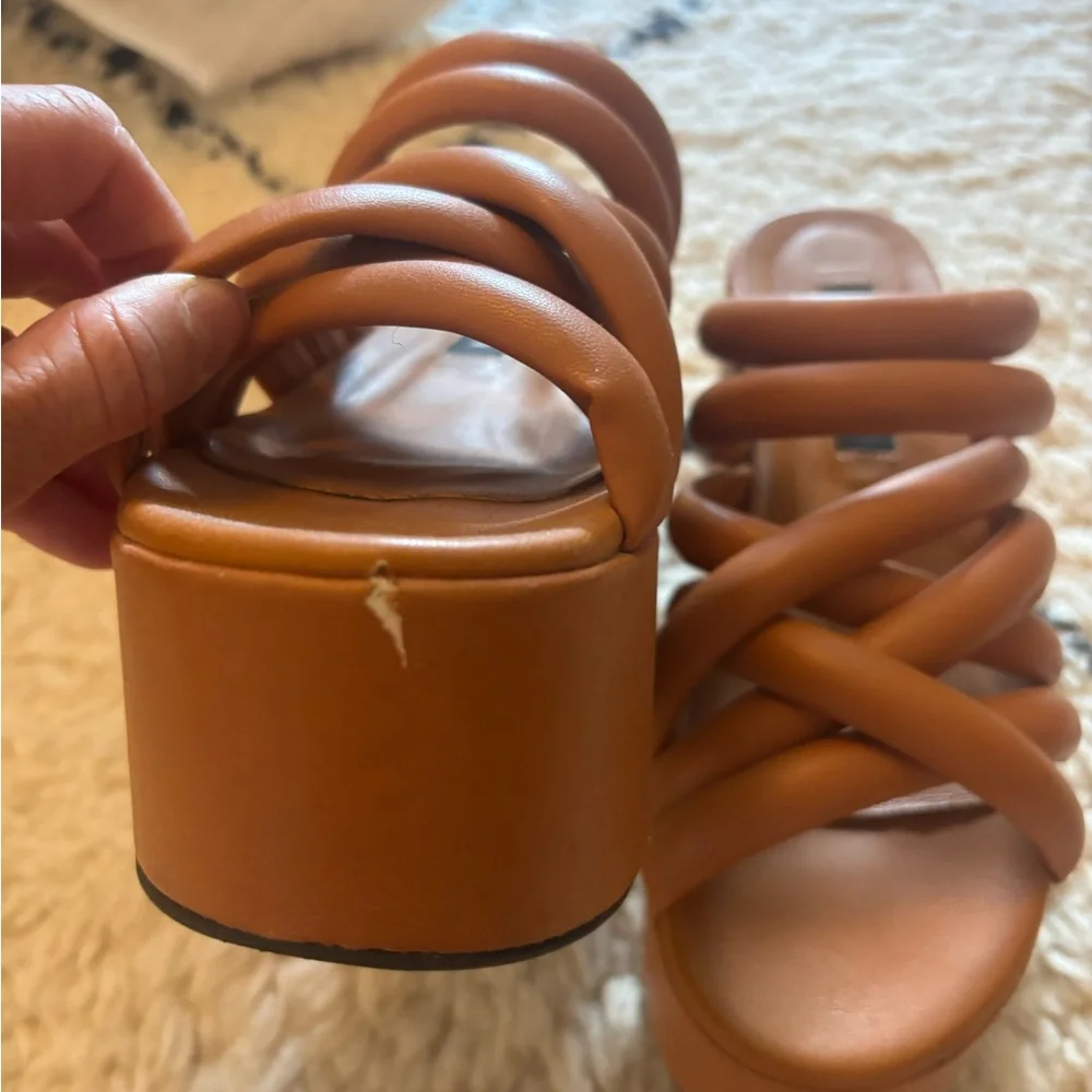 SIMON MILLER Cognac Padded-Strap Platform Slides - Picture 3 of 8